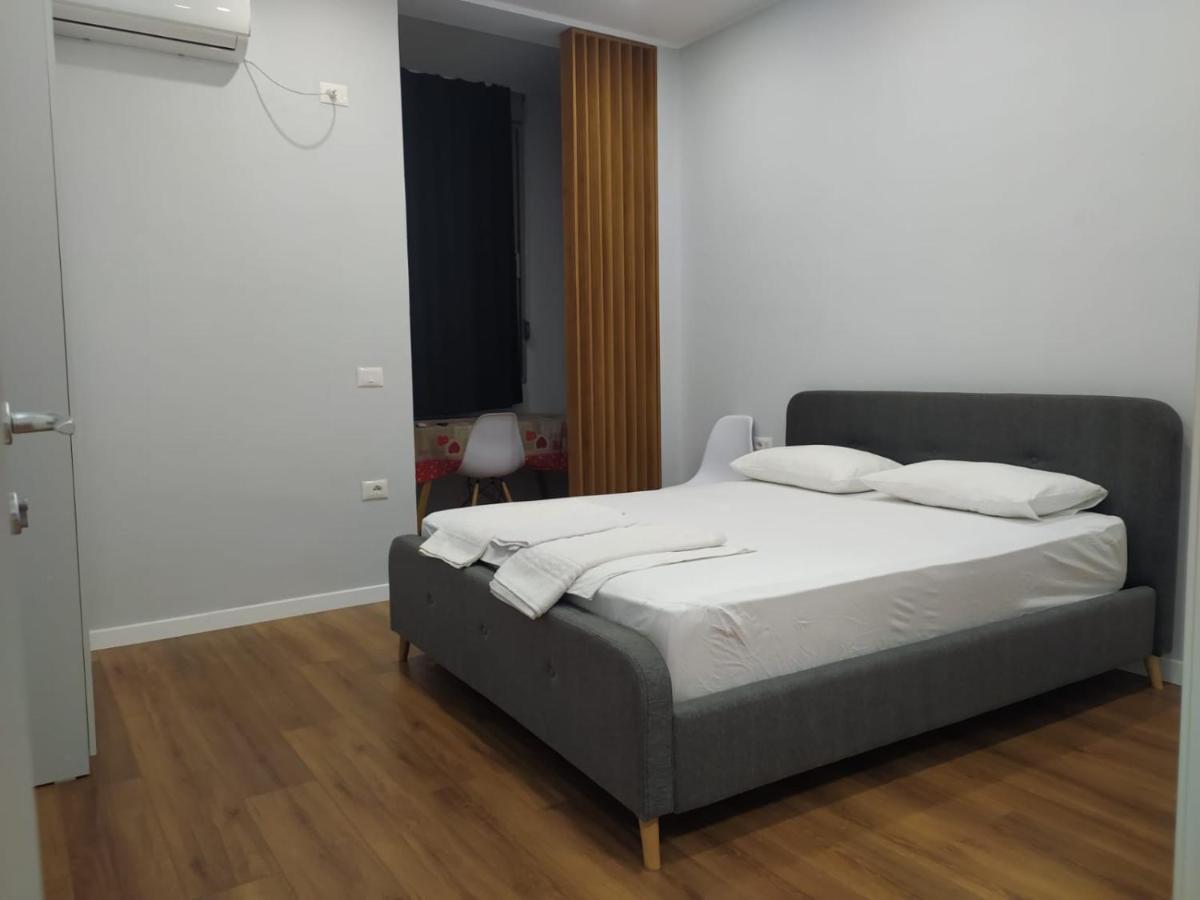 Be Solei Studio Apartments Sol 2 Tirana Extérieur photo
